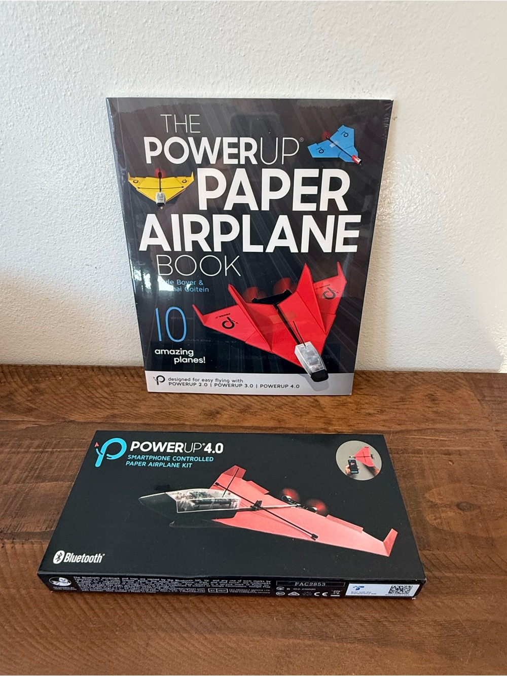 PowerUp Paper Airplane Book & PowerUp 4.0 Kit